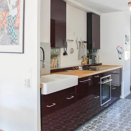Spacious Haven Of Peace With Beautiful Decoration La Courneuve